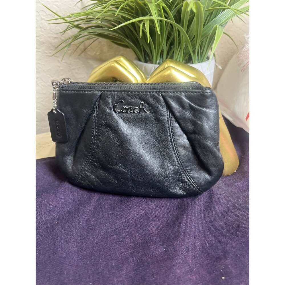 Classic Coach Black Wristlet With Hangtag